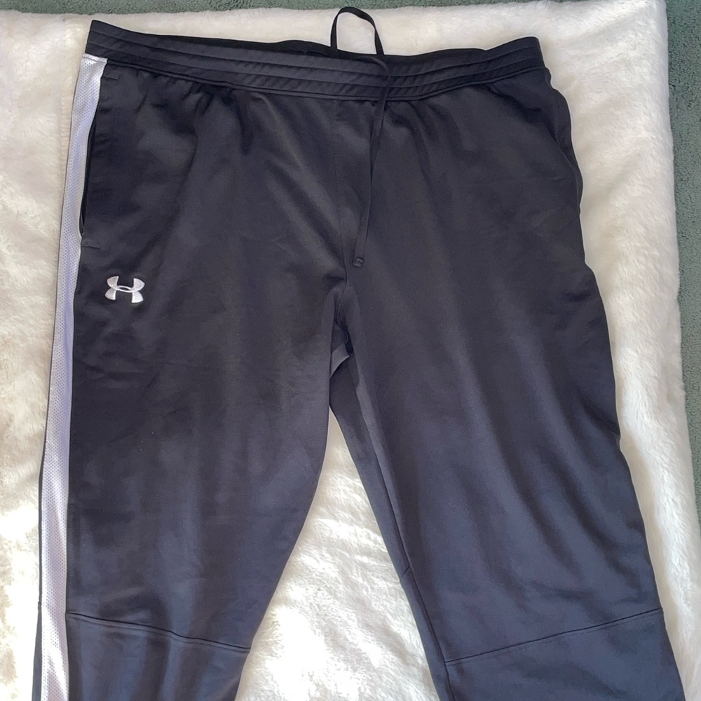 Men’s Under Armour Sweats
